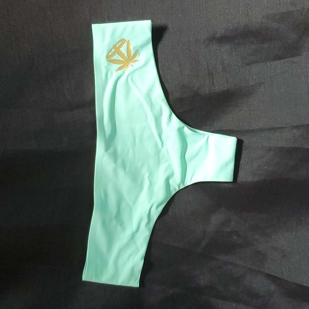 Swim bottoms /everyday seamless underwear 420 custom